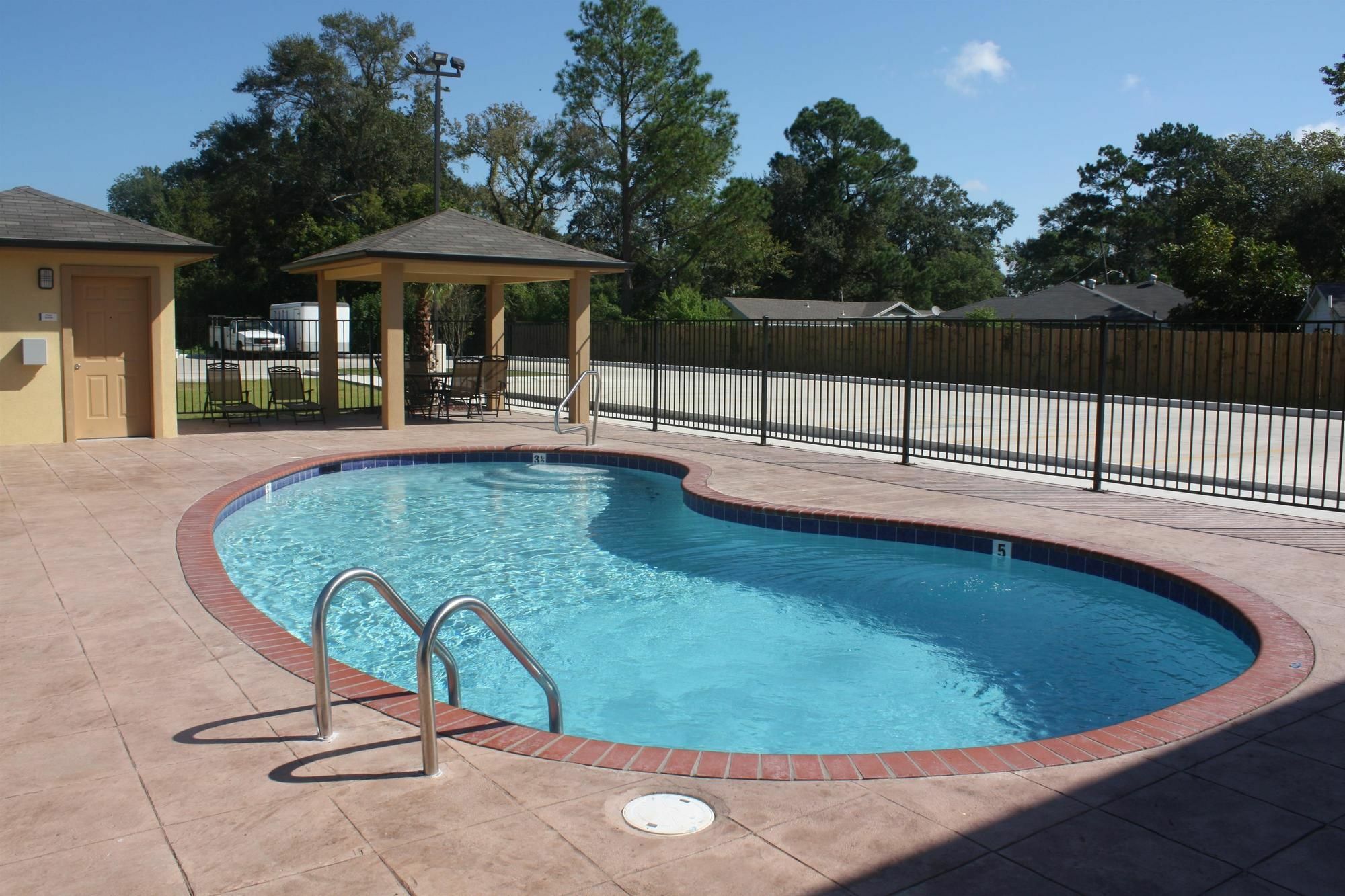Americas Best Value Inn Lake Charles Interstate 210 Удобства фото