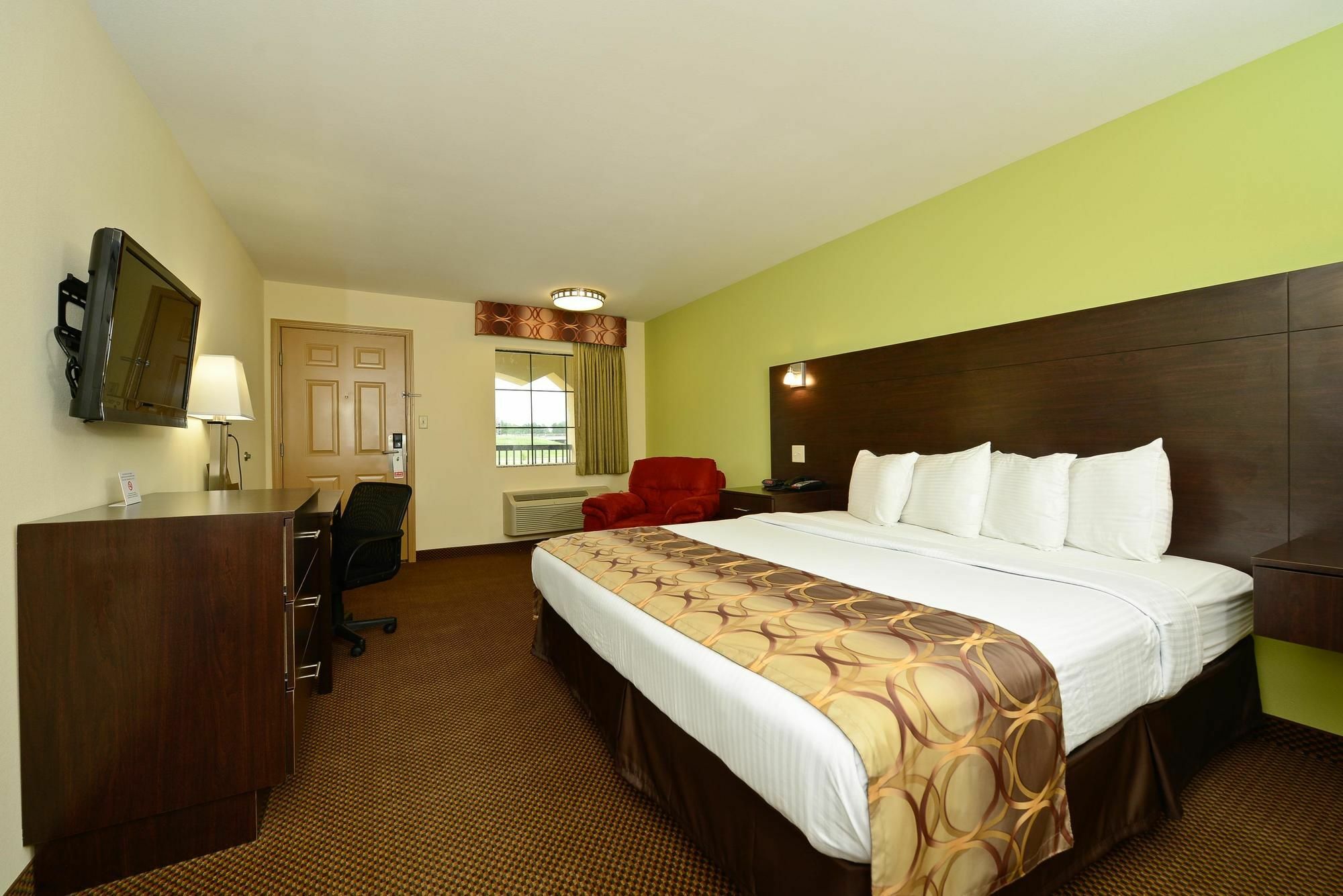 Americas Best Value Inn Lake Charles Interstate 210 Номер фото